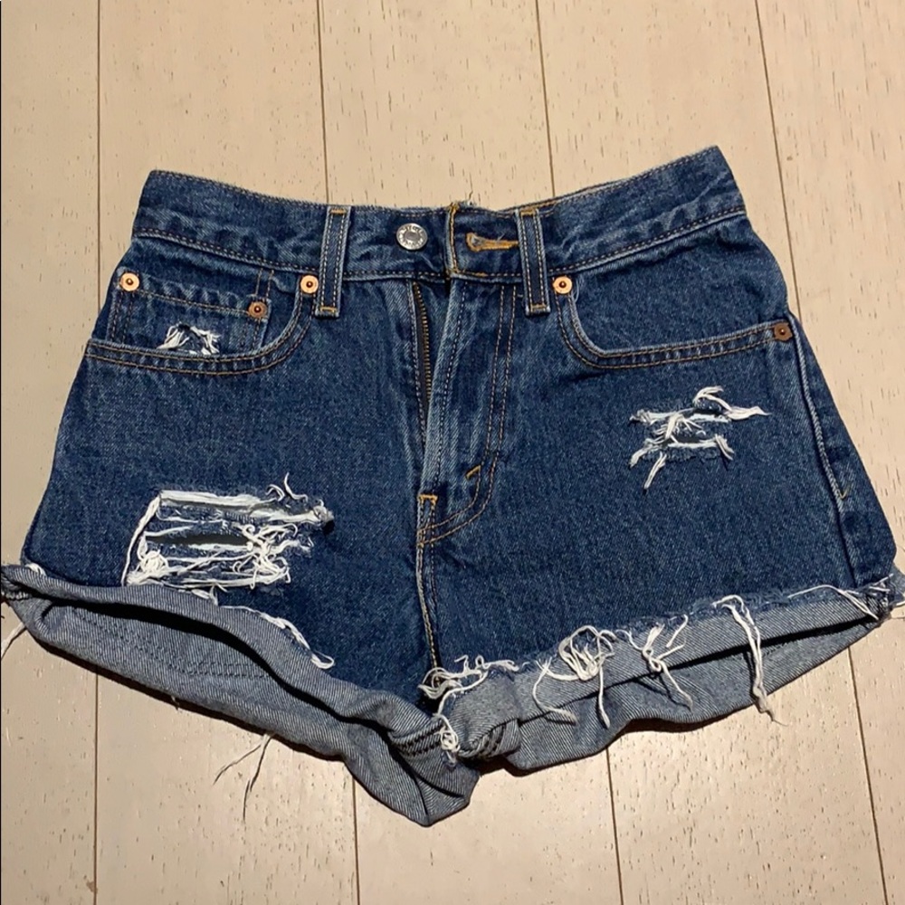 Levi’s jean shorts